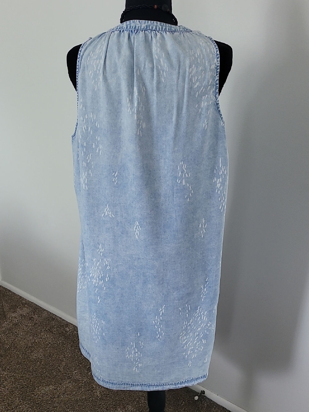Splendid Light Blue Washed Denim Sleeveless Tunic - Picture 3 of 7